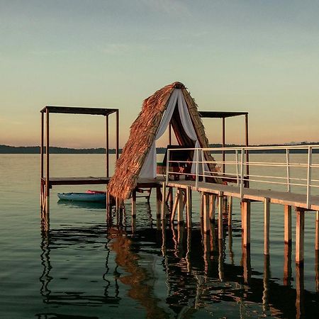 Вилла Paraiso Nimah Флорес Экстерьер фото