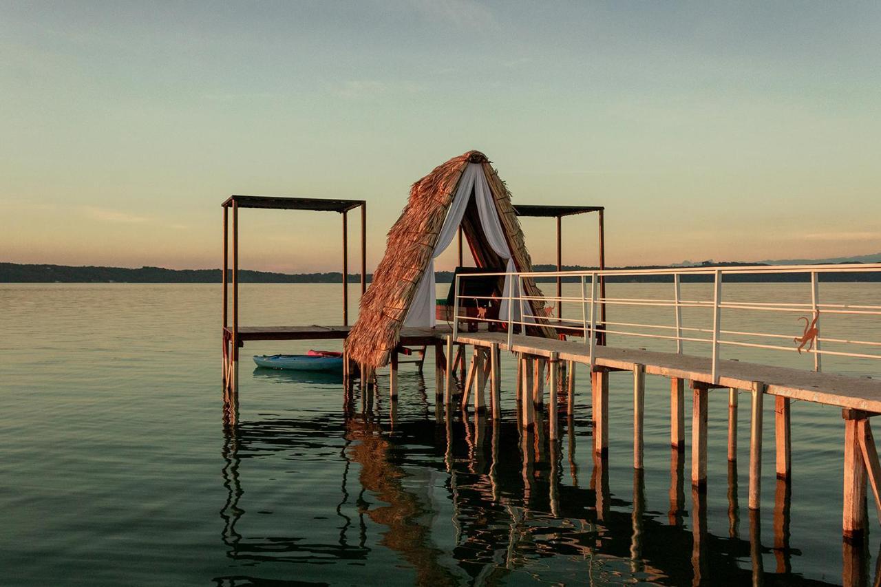 Вилла Paraiso Nimah Флорес Экстерьер фото